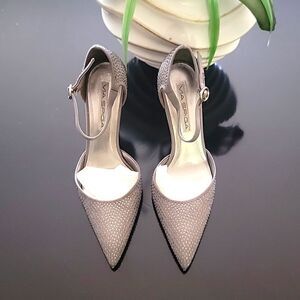 Via Spiga ABBA Silver Grey Satin Heels Iridescent Beads Women's Size 6